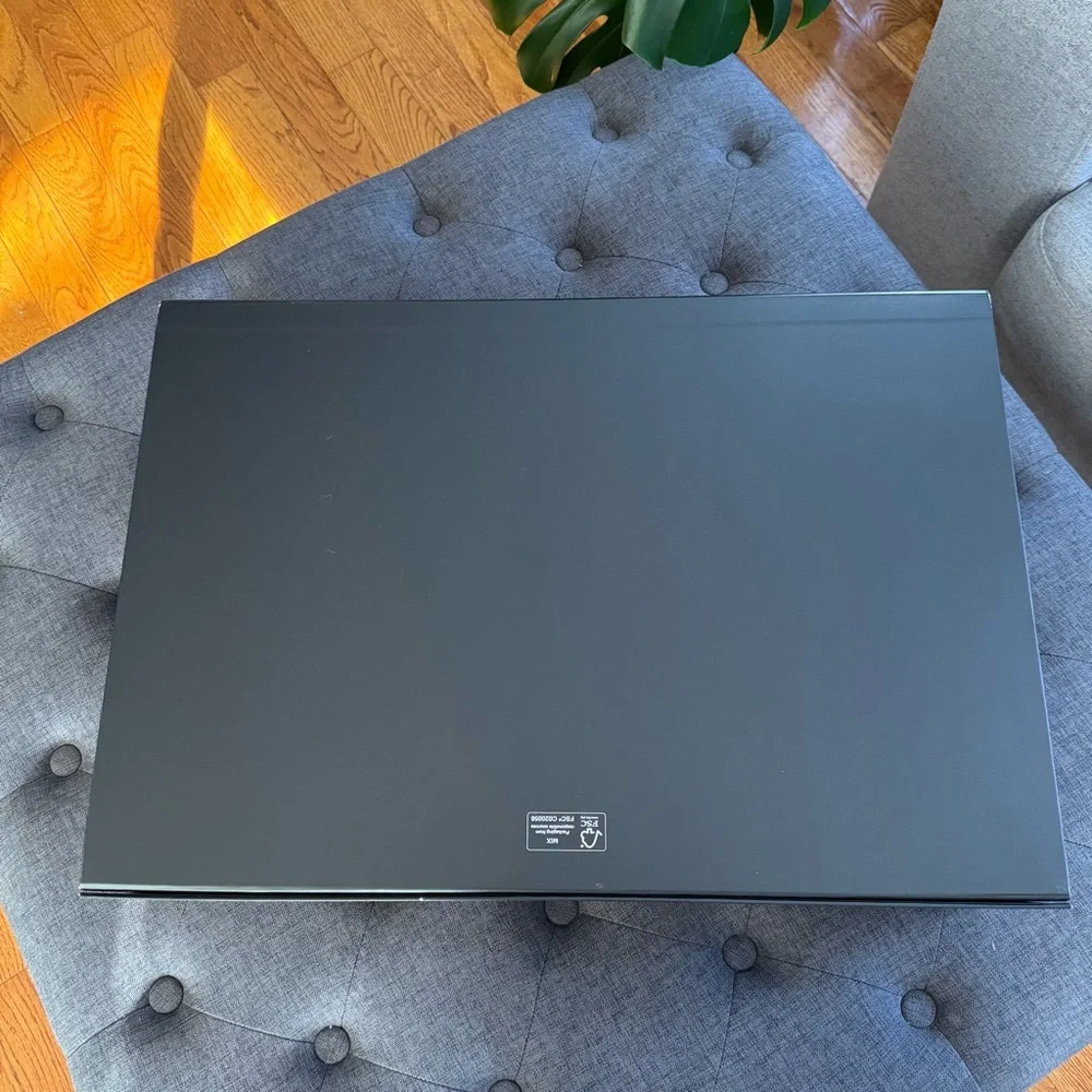 Canada Goose Parka Box and Garment Bag - Picture 2 of 5